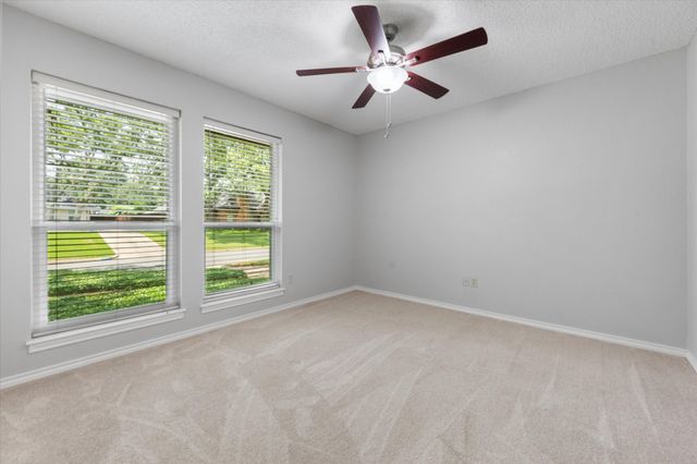 4503 Lake Park Drive, Arlington, TX 76016