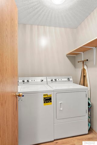 4215 S 40th Street, Lincoln, NE 68506