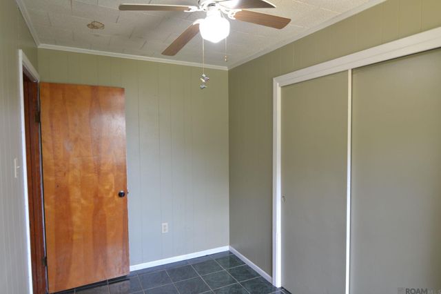395 Avenue G, Port Allen, LA 70767