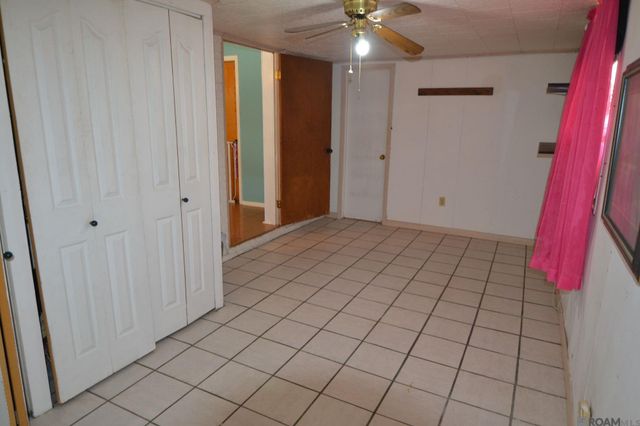 395 Avenue G, Port Allen, LA 70767