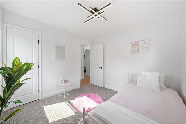 1528 Morgan DR, Hampton, VA 23663