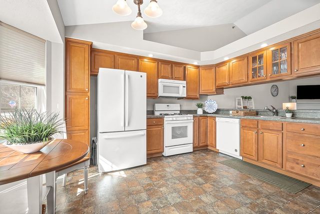 154 Hall Road, Fremont, NH 03044