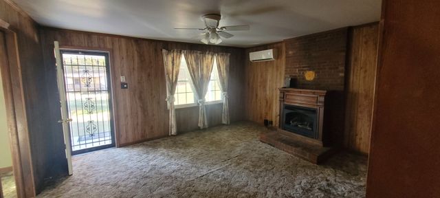 495 Shepherd Hollow Rd, Indian Mound, TN 37079