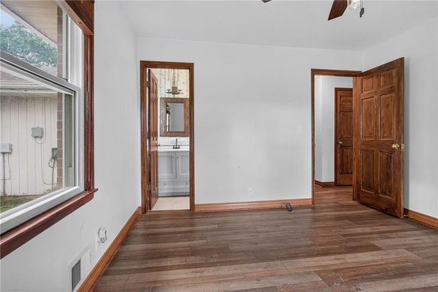 509 Rankin Road, Independence, MO 64055