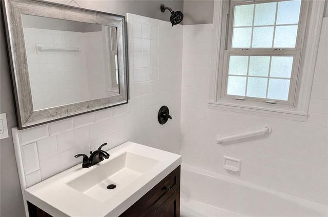 509 Rankin Road, Independence, MO 64055