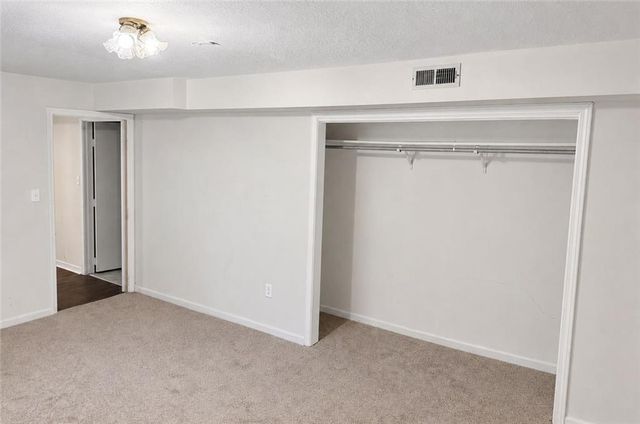 509 Rankin Road, Independence, MO 64055