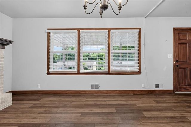 509 Rankin Road, Independence, MO 64055