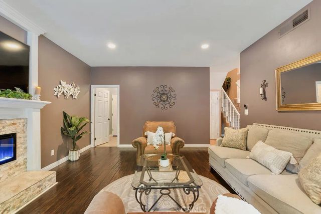 6226 Mammoth, Valley Glen, CA 91401