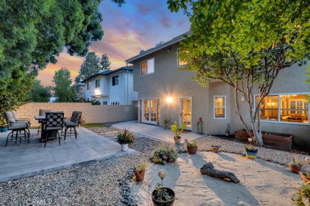 6226 Mammoth, Valley Glen, CA 91401