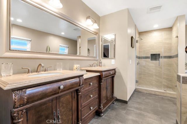 6226 Mammoth, Valley Glen, CA 91401