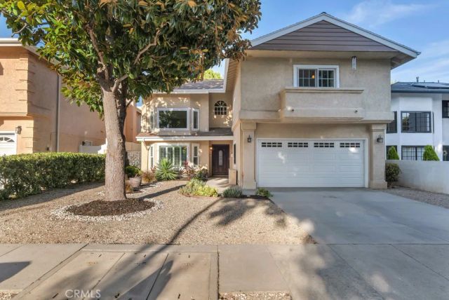 6226 Mammoth, Valley Glen, CA 91401
