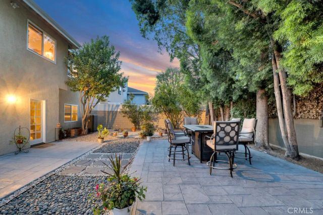 6226 Mammoth, Valley Glen, CA 91401