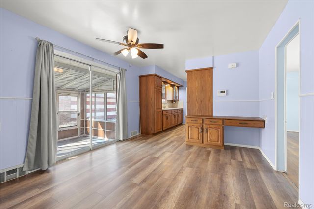 7043 N Wildwood Street, Westland, MI 48185