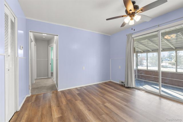 7043 N Wildwood Street, Westland, MI 48185