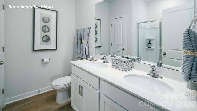 483 Dazzle Loop, Newton, NC 28658