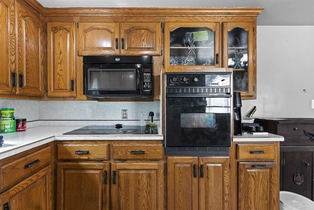 260 N DANZ AVENUE, Green Bay, WI 54302
