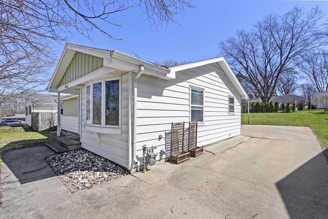 260 N DANZ AVENUE, Green Bay, WI 54302