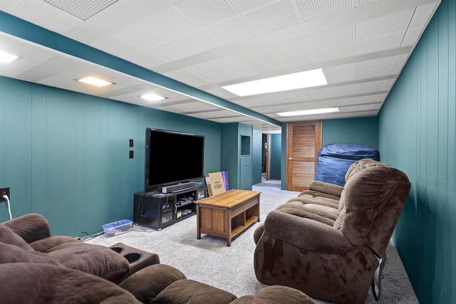 260 N DANZ AVENUE, Green Bay, WI 54302