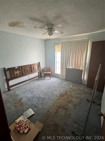 3815 S 82nd East Avenue, Tulsa, OK 74145