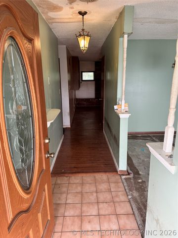 3815 S 82nd East Avenue, Tulsa, OK 74145