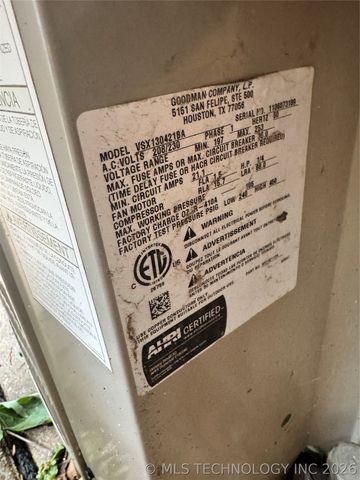 3815 S 82nd East Avenue, Tulsa, OK 74145