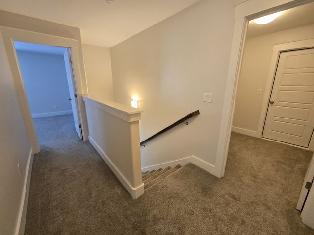 2186 Hospitality Ln, Murfreesboro, TN 37128