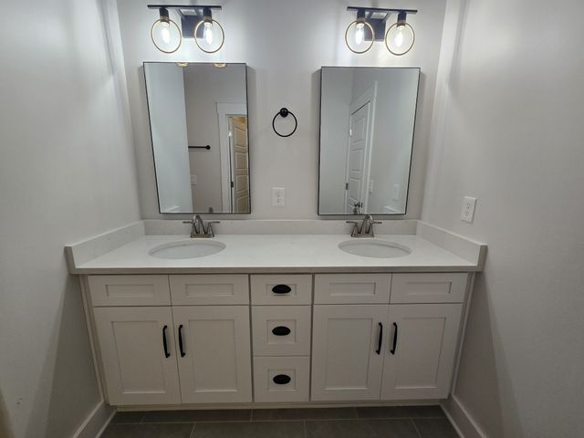 2186 Hospitality Ln, Murfreesboro, TN 37128