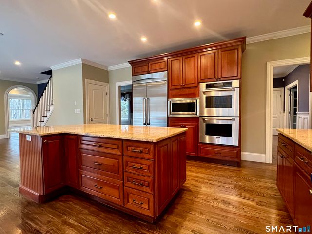 23 Aldo Drive, Woodbridge, CT 06525