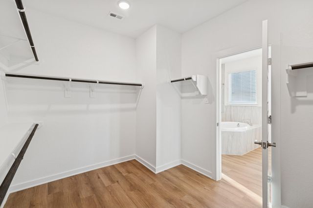 521 Corner Canyon Lane, Willis, TX 77378