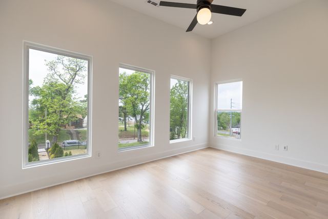 517 S 10th St, Nashville, TN 37206