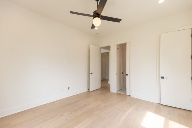 517 S 10th St, Nashville, TN 37206