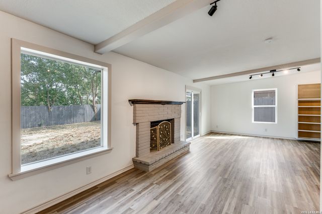 3611 Devon, San Antonio, TX 78223