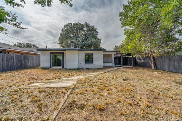3611 Devon, San Antonio, TX 78223