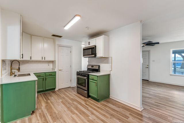 3611 Devon, San Antonio, TX 78223