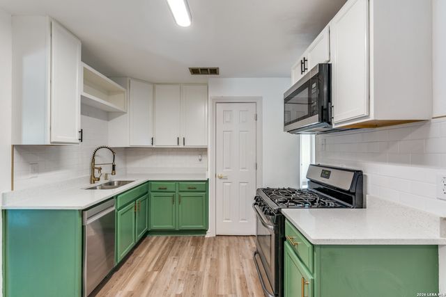 3611 Devon, San Antonio, TX 78223