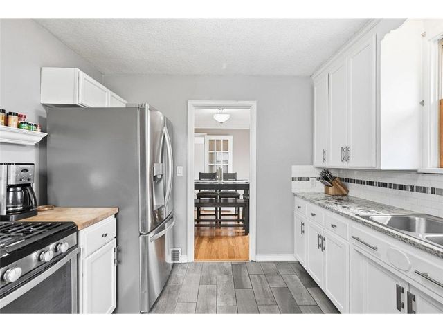 4015 Wayzata Boulevard, Golden Valley, MN 55416