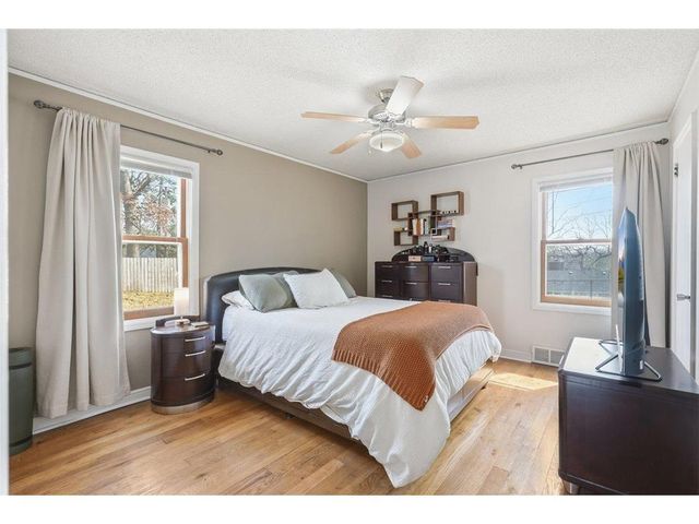 4015 Wayzata Boulevard, Golden Valley, MN 55416