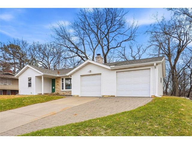 4015 Wayzata Boulevard, Golden Valley, MN 55416