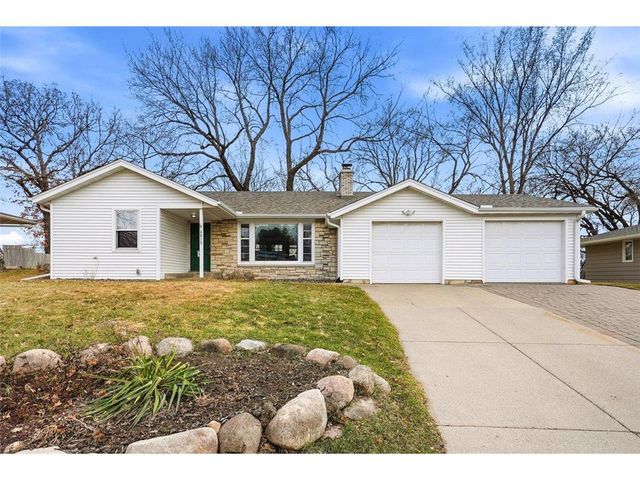 4015 Wayzata Boulevard, Golden Valley, MN 55416