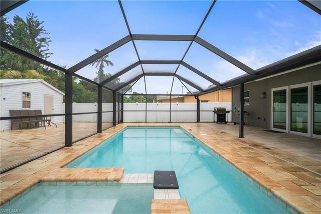 10091 Georgia ST, Bonita Springs, FL 34135