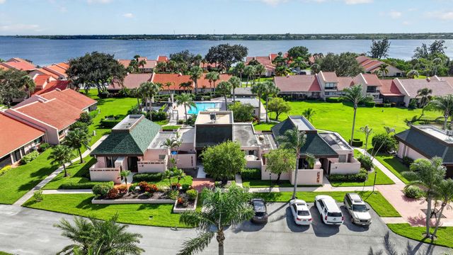 3321 SE LA PRADO Court 2 E, Port St. Lucie 2 E, Port St Lucie, FL 34952