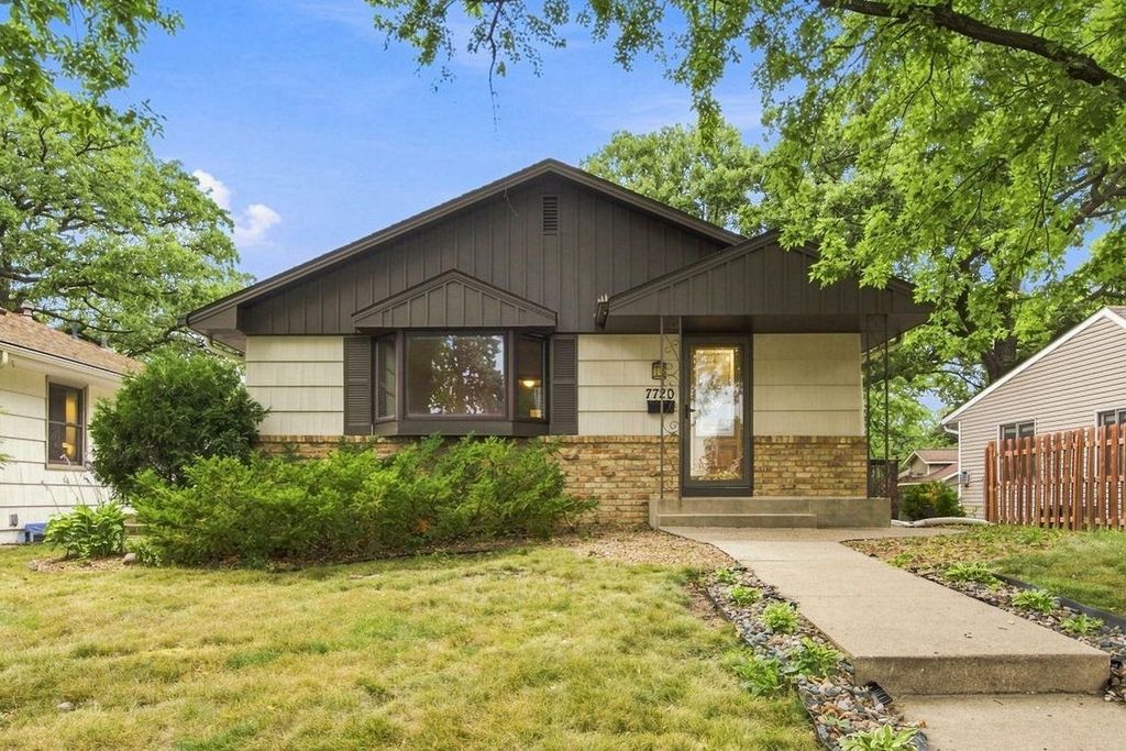 7720 Edgebrook Drive, Saint Louis Park, MN 55426 — exterior
