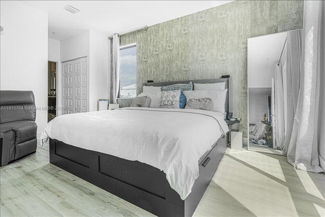 8301 NW 41st St B-309, Doral, FL 33166