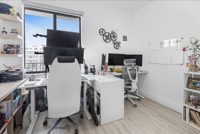 8301 NW 41st St B-309, Doral, FL 33166