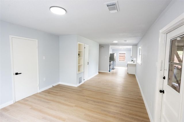 5515 Greylog Drive, Houston, TX 77048