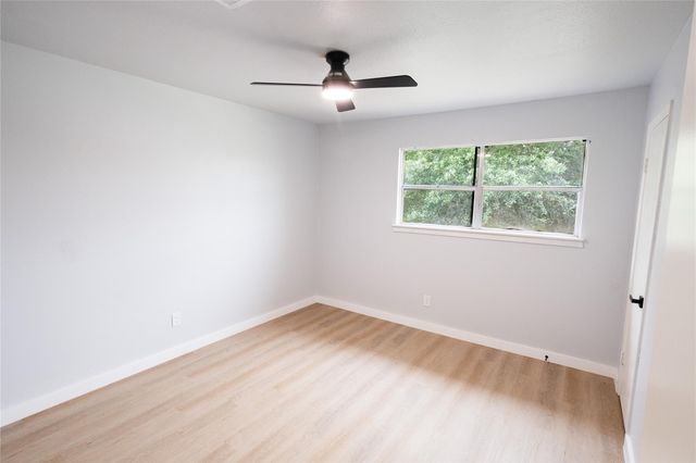 5515 Greylog Drive, Houston, TX 77048