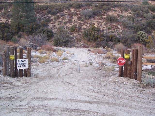 20129 Pine Canyon, Lake Hughes, CA 93532
