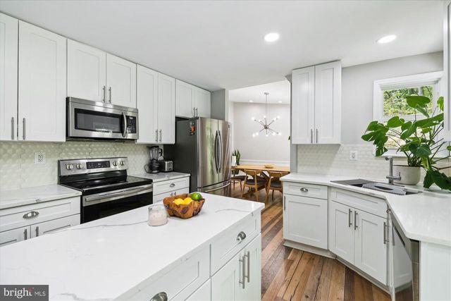 2904 MEMORY LN, Silver Spring, MD 20904