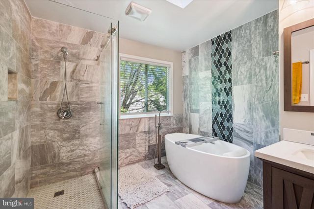 2904 MEMORY LN, Silver Spring, MD 20904