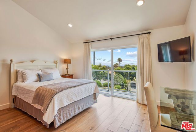 6363 Zumirez Drive, Malibu, CA 90265
